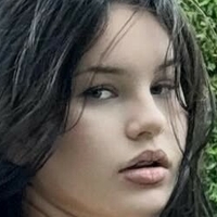 Adrialoo Nue