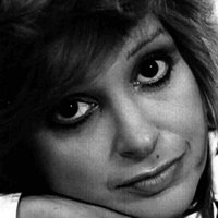 Adriana Asti Nue