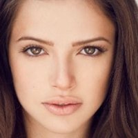 Agatha Moreira Nue