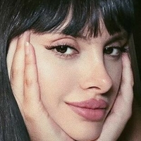 Aida Victoria Nue