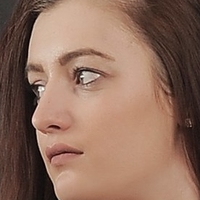 Alexandra Sacuiu Nue