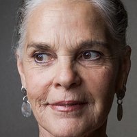 Ali MacGraw Nue