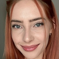 Alissa Strekozova Nue