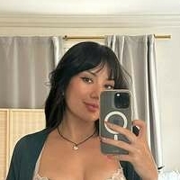Amanda Breana Nue