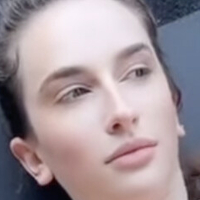 Amelia Samson Nue