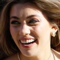 Amelie Zilber Nue