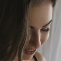 Ana Koshkina Nue
