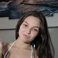 ana.petite Nue