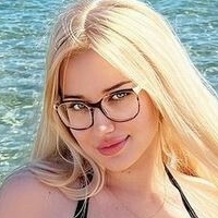 Anastasia Ticus Nue