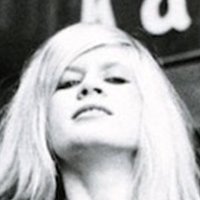 Andrea Feldman Nue