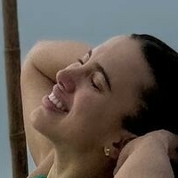 Andrea Garte Nue