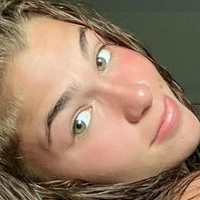 andrea.posnerrr Nue