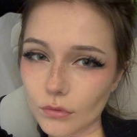 angejla Nue