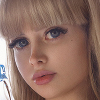 Angelica Kenova Nue