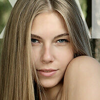 Anjelica Kapitolin Nue