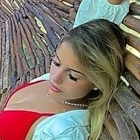 Anna Clara Rios Nue