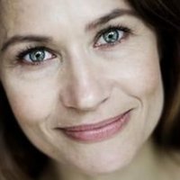 Anna Rothlin Nue