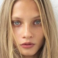 Anna Selezneva Nue