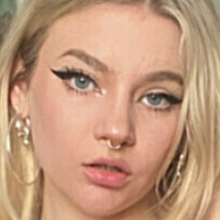 AprilLove_UK Nue