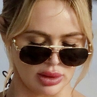 Ashley Stevenson Nue