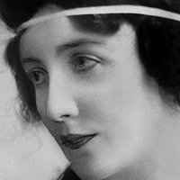 Audrey Munson Nue