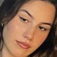 Ava Hirons Nue