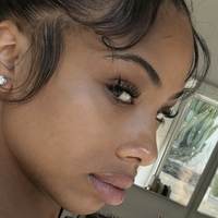 ayisha.mia Nue
