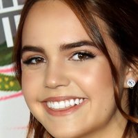 Bailee Madison Nue