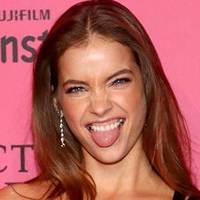 Barbara Palvin Nue