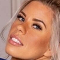 Barbi Hayden Nue