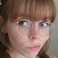 Bat Maisie Nue