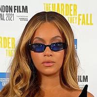 Beyonce Nue