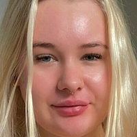 bllondeangell Nue