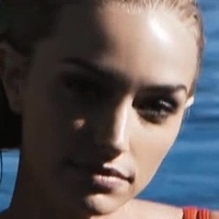 Brianne Howey Nue