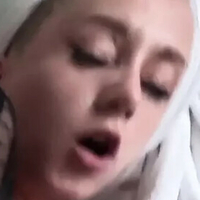 Cail Brodnevski Nue