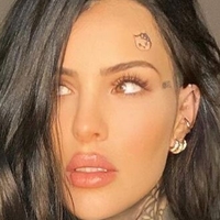 Candelaria Tinelli Nue