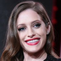 Carly Chaikin Nue