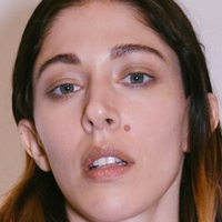 Caroline Polachek Nue