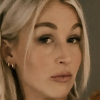 Cassie Popcorn (Popcorn In Bed) - Cassie Tremblay Nue