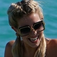 Chealse Sophia Howell Nue