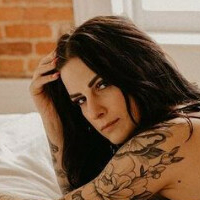 chrissyej Nue