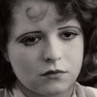 Clara Bow Nue