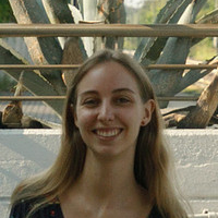 Claudia Veneza Nue