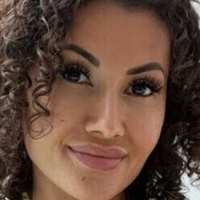 Curly Amelia Nue