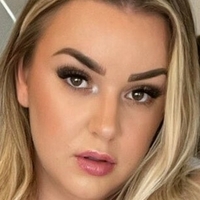 curvygirllou Nue