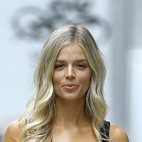 Danielle Knudson Nue