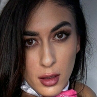 desi.does Nue