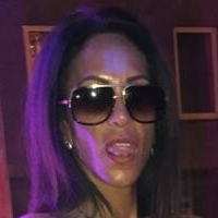 Domina Herrin Yasmine Nue