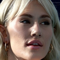 Elena Tsagrinou Nue
