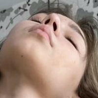Ella Cherry Nue
